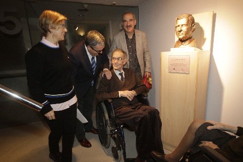 Emotiu homenatge del món coral al mestre Lluís Virgili