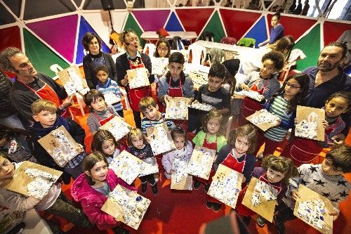 Unes 20.000 persones passen per la Fira d’Artistes de Tàrrega