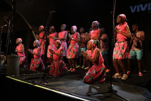 Lleida, en la gira del cor infantil Safari d’Uganda