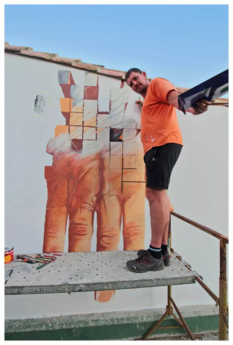 Oriol Caminal, o com crear una explosió de creativitat amb dibuixos i murals