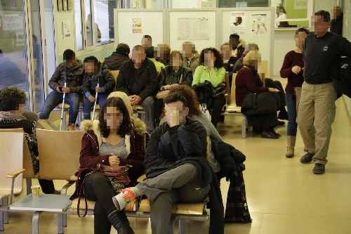 Esperes de 15 dies per al metge de capçalera mentre Urgències s’omple