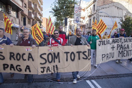 Els treballadors d'Indox de Tàrrega tornen a sortir al carrer