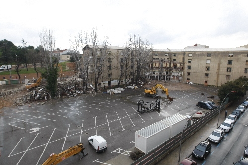 Enderrocada una ala de la vella escola de Magisteri