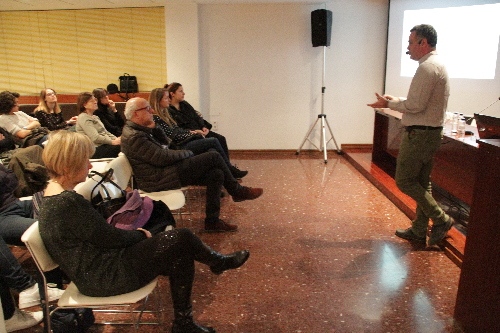 Formació a domicili per a metges via ‘streaming’