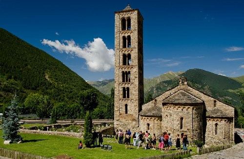 El turisme creix un 4% a Lleida el 2016 i l’estranger assoleix una xifra rècord