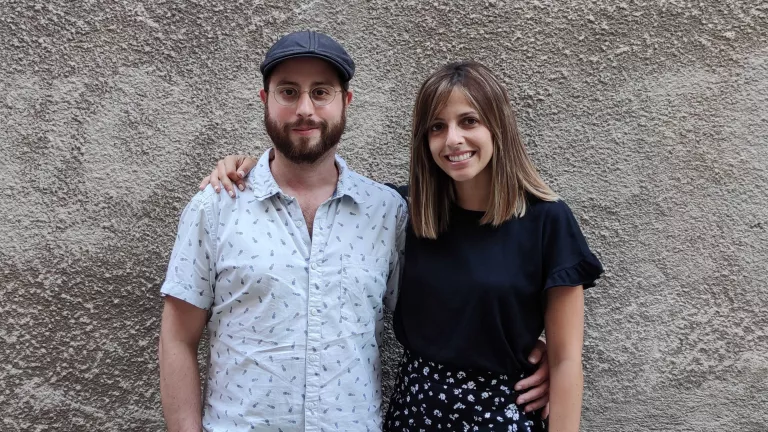 Joan Blau i Edvrne presenten "temps i espai" una cançó d'amor impossible