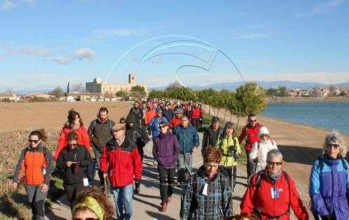 Unes 200 persones a la cinquena marxa per la vall del Corb