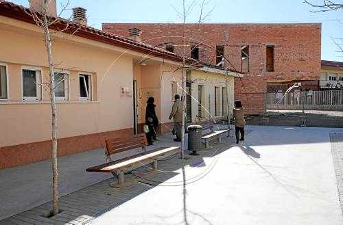 Benavent reclama ampliar la guarderia, ara col·lapsada