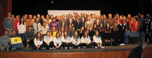 Homenatge als 141 millors esportistes i clubs lleidatans del 2013 al teatre L'Amistat de Mollerussa