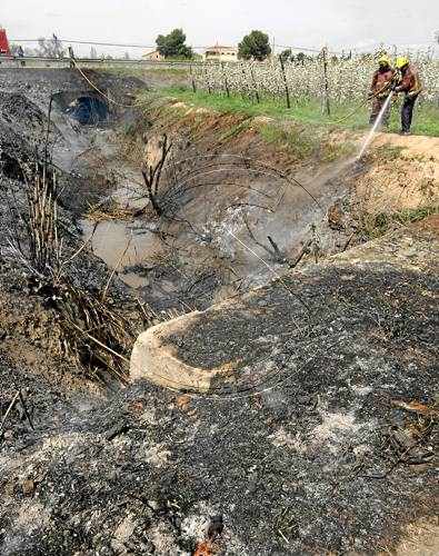 Vint-i-dos sortides de bombers per ratxes de vent de fins a 94 km/h