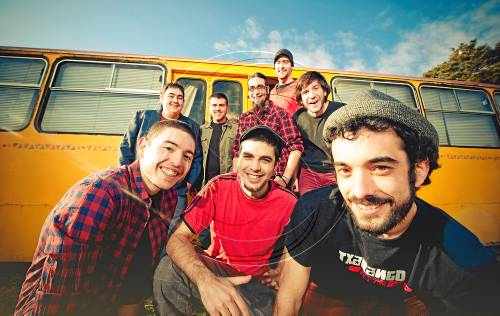 El reggae-pop de Txarango liderarà la festa major de Tàrrega