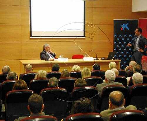 CaixaBank augura més crèdit i més barat i veu signes de millora econòmica