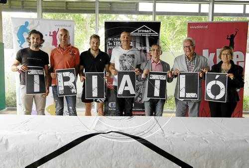Uns 300 atletes en el Triatló Lleida-Gimenells