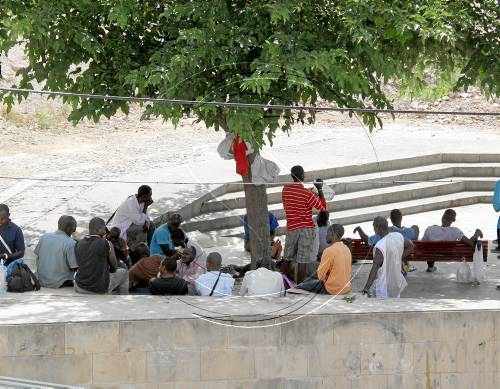 Un de cada tres lleidatans creu que la immigració és negativa