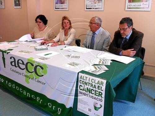 Col·lecta de l'Aecc, que augmenta les ajudes per la crisi, per a la investigació