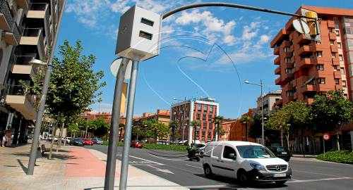 Caçats quaranta conductors per excés de velocitat el primer dia de multes de radar