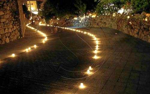 Més de mil persones participen en la Nit de la Llum d'Erill la Vall