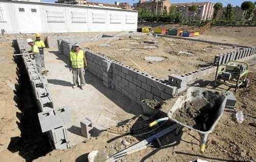 Més mòduls per a l'escola Pinyana de Balàfia, que segueix sense edifici