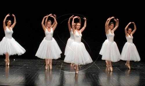 L'Aula Municipal de Dansa de Balaguer obre curs, dirigida per Albert Bonet