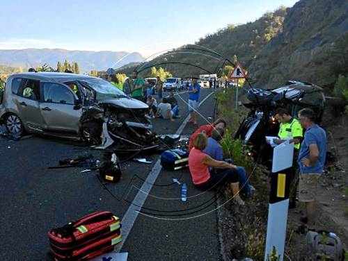 Alcaldes de la N-230, indignats després de l'últim accident a la via