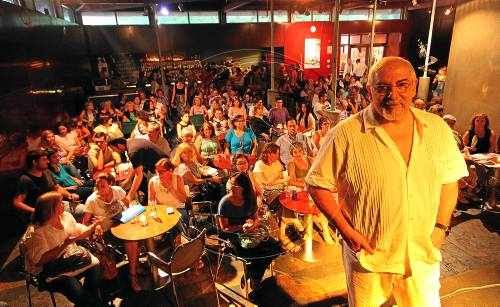 Ple al Cafè del Teatre per l'últim llibre de Jorge Bucay