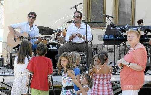 Las Balas Perdidas triomfa en el concurs de blues d'Albatàrrec