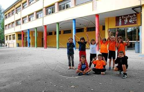 Una escola de la Seu aconsegueix ingressos al llogar instal·lacions per a festes infantils