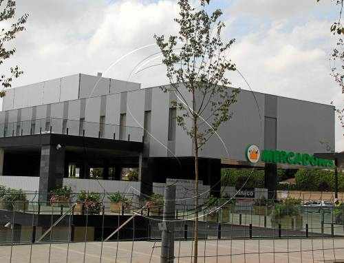 Catafruit inverteix gairebé 2,3 milions en plantacions