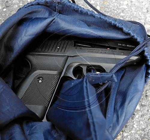 Els autors de l'assalt amb pistola a la Bordeta s'entreguen als Mossos