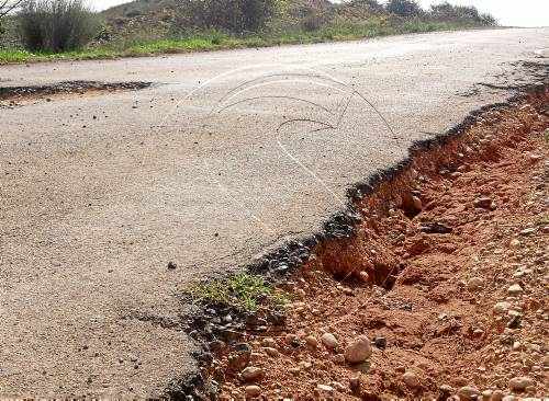 Alfés denuncia que l'accés a l'aeròdrom està deteriorat