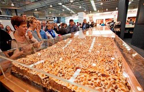 El torró i el vi se citen a la Fira d'Agramunt i la Verema de Verdú