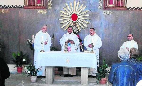 Vallbona celebra els 60 anys de la coronació de la Mare de Déu del Tallat