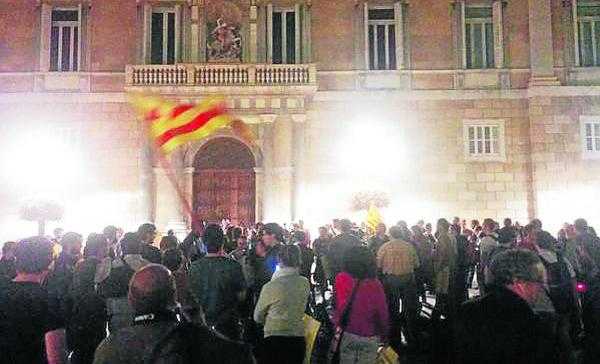 Mas veu inviable la consulta en els termes previstos i avui proposarà una alternativa