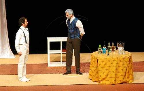 Vint anys d'Arrels-Sant Ignasi amb teatre solidari a la Llotja