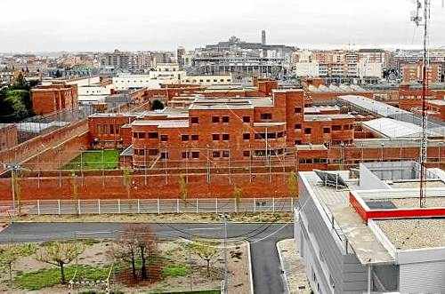 La presó arriba al seu mínim històric i perd un terç de l'ocupació