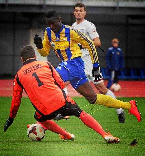 Cheikh, exdavanter del Lleida, campió a Letònia
