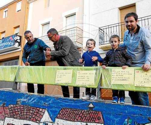 Unes 150 persones a la festa sobiranista de Corbins