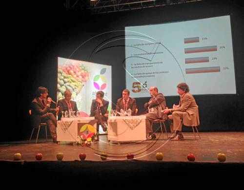 "Consumir una fruita més compensaria els mals del veto"