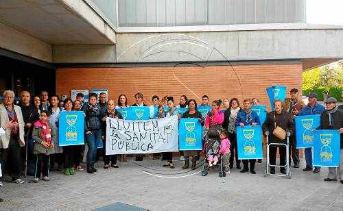 La marea blanca presenta el cartell de la manifestació del 29-N