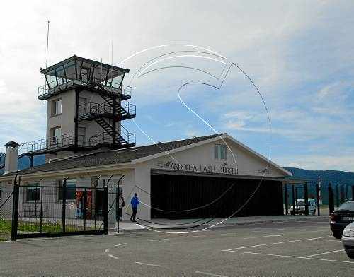 L'aeroport de la Seu d'Urgell, amb data d'obertura tot i que sense companyies