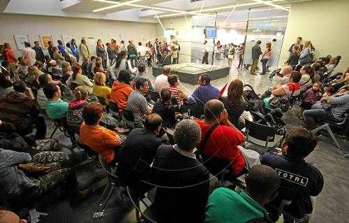 Les prestacions d'atur revocades per frau pugen un 86 per cent aquest any a Lleida