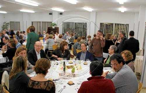 Multitudinari Xup Xup Solidari, que recapta més de 10.000 euros per a Arrels