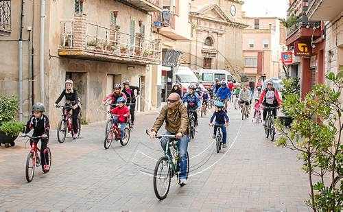 Pedalada familiar a Torrefarrera amb 80 participants