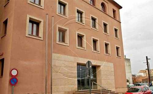 Roben i cremen la senyera que onejava a la seu del consell comarcal de la Segarra