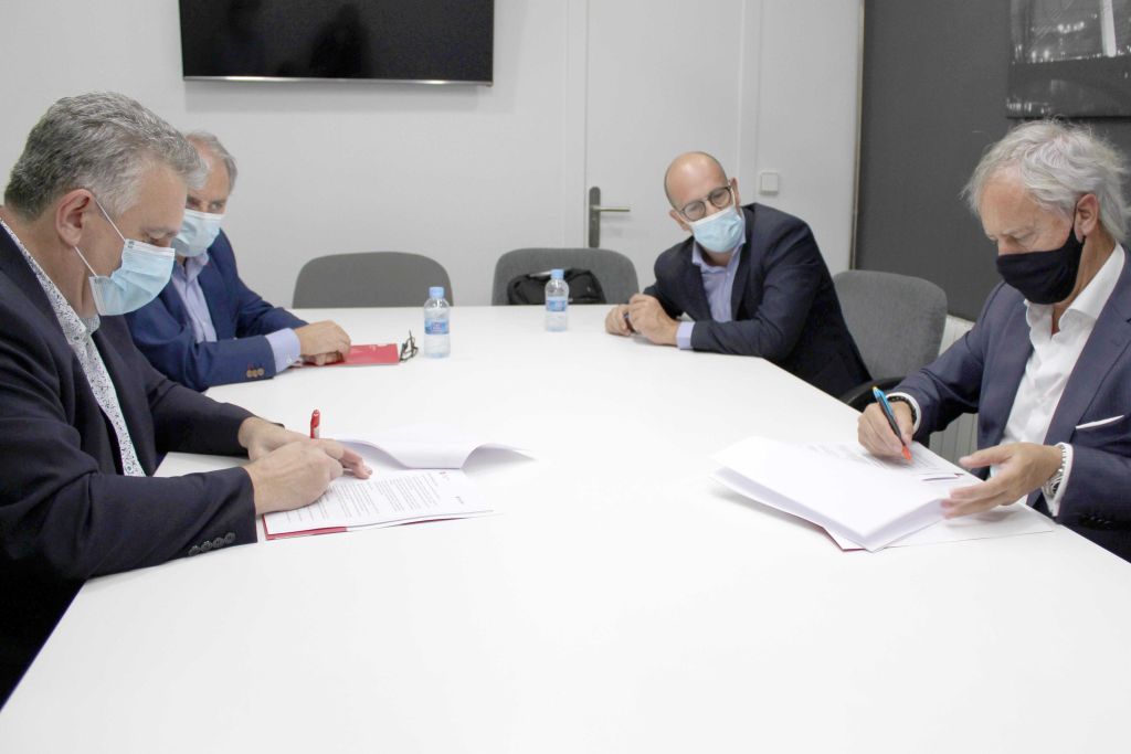 Acord entre la Cambra de Lleida i Microbank per potenciar l'autoocupació i l'emprenedoria