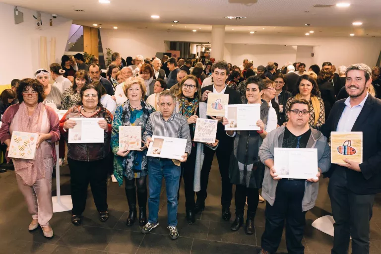 Alemany presenta les caixes d’Art i Torró de col·lecció il·lustrades per persones amb discapacitat
