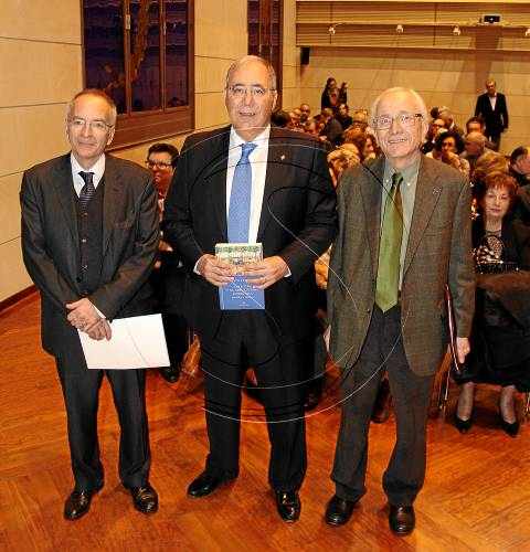 Un llibre de Roberto Fernández conclou que el segle XVIII va ser positiu per a Catalunya