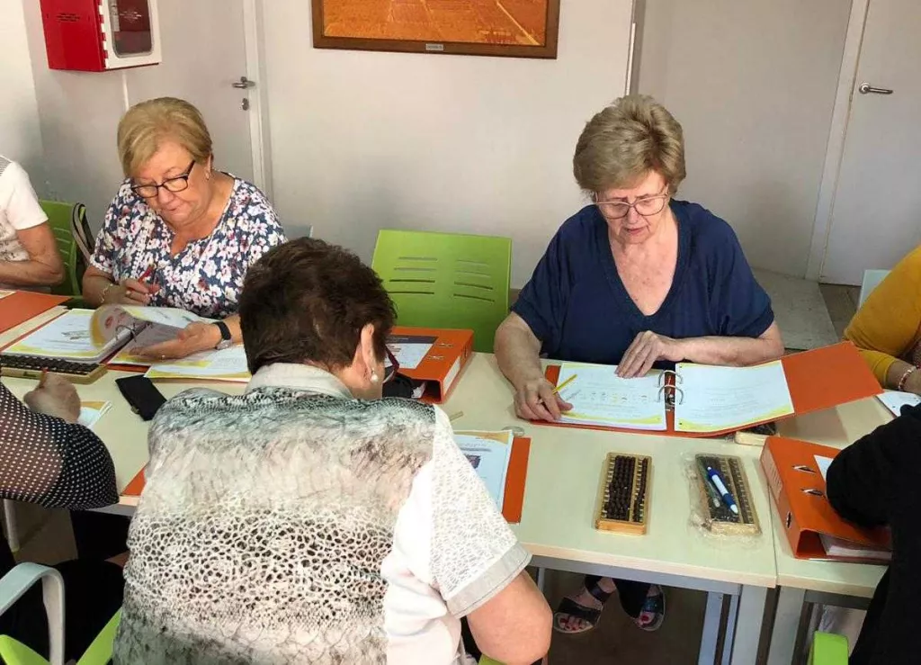Taller de Memòria a Torrefarrera amb una dotzena de participants