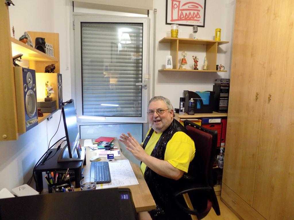 Les videoconferències màgiques de Xema Solé Solà durant el confinament