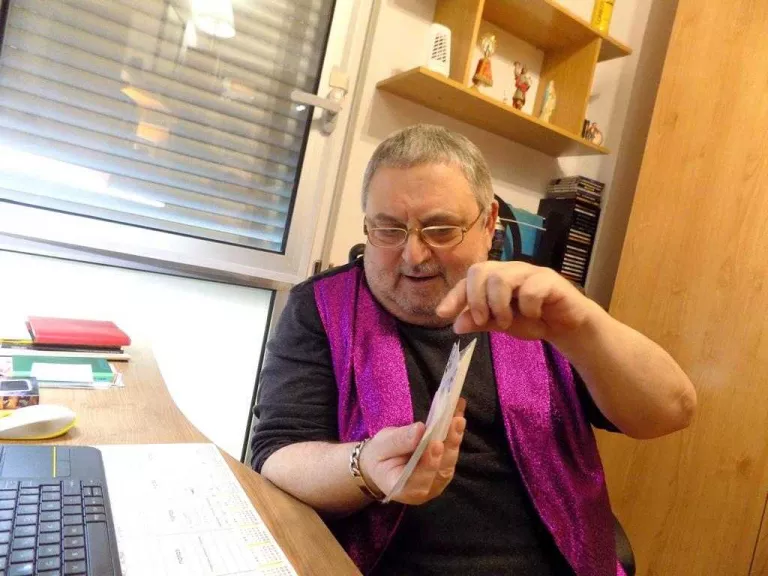 Les videoconferències màgiques de Xema Solé Solà durant el confinament